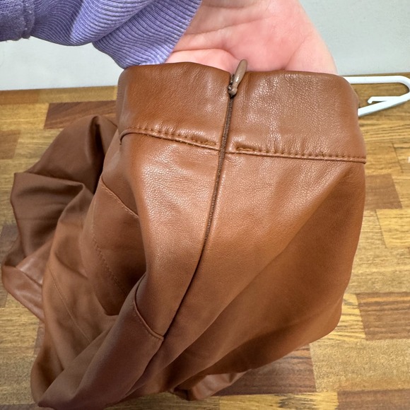 B.YU Italy Womens‎ Faux Leather Pants Medium Camel Skinny Designer Chic Brown - Picture 6 of 7